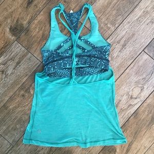 Lululemon Twist and Toil Tank-Heathered Bali